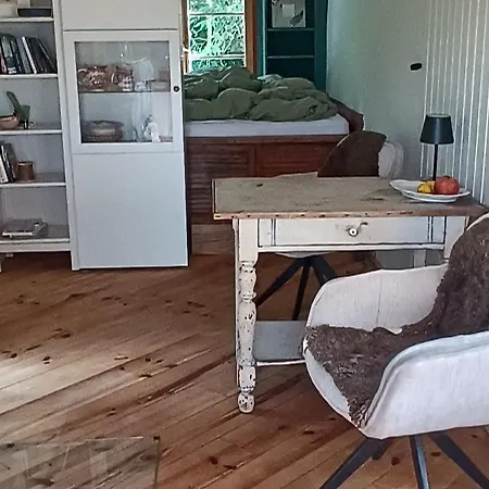 Apartment Bauwagen Fridolin